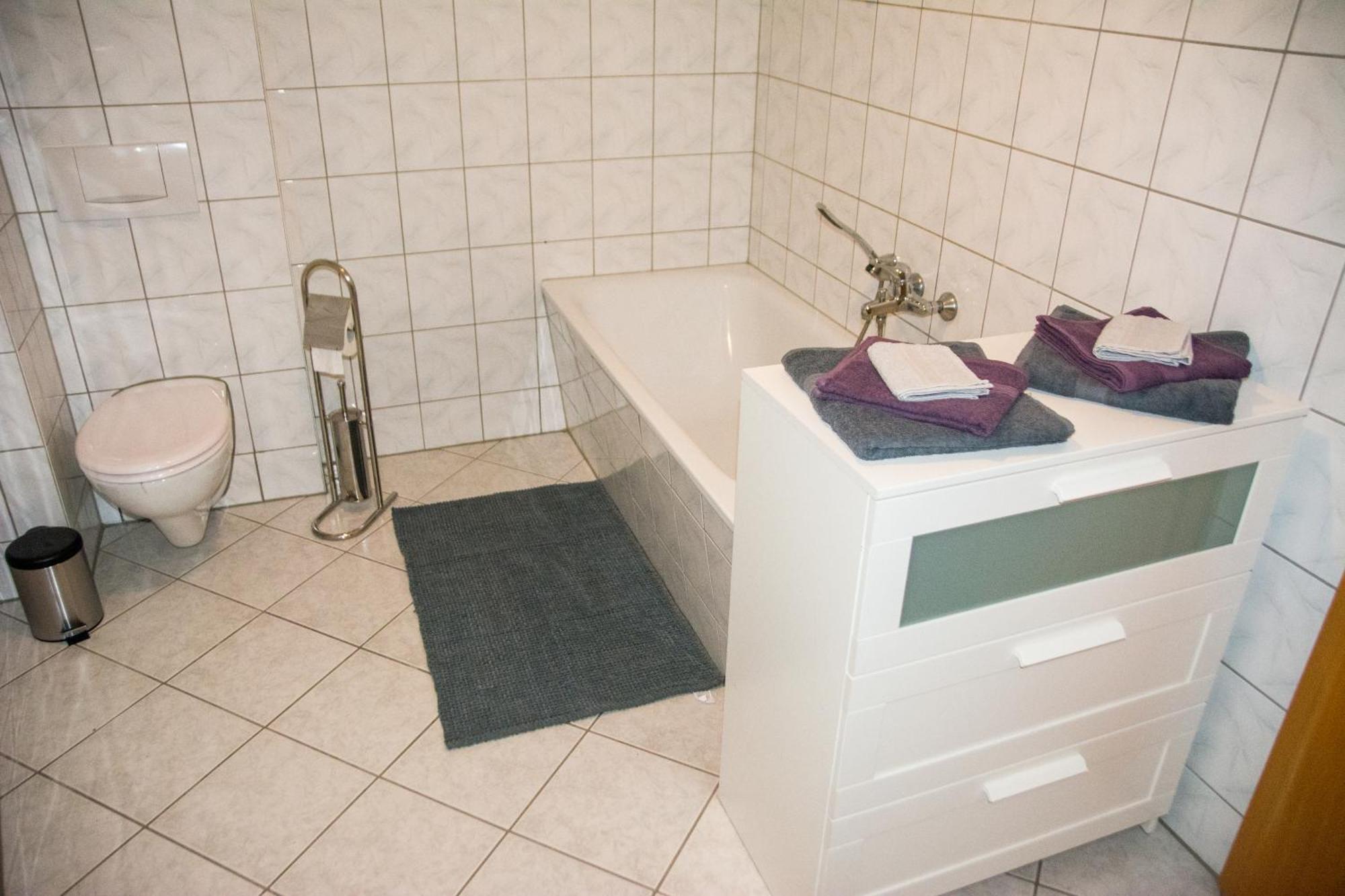 Schoene 2-Raum-Wohnung Im Zentrum Waltershausens 外观 照片